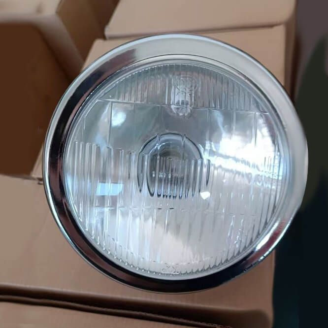 Motorcycle headlight assembly (including bulb)